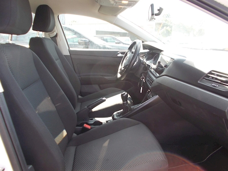 VOLKSWAGEN POLO VI 1.0 80 CV BUSINESS AVEC SEULEMENT 39702 KMS !!!!!!!!!